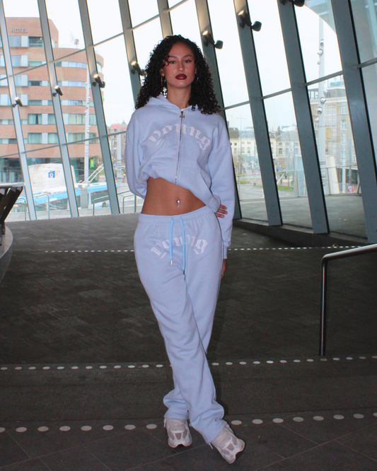 Blue set YOUNG