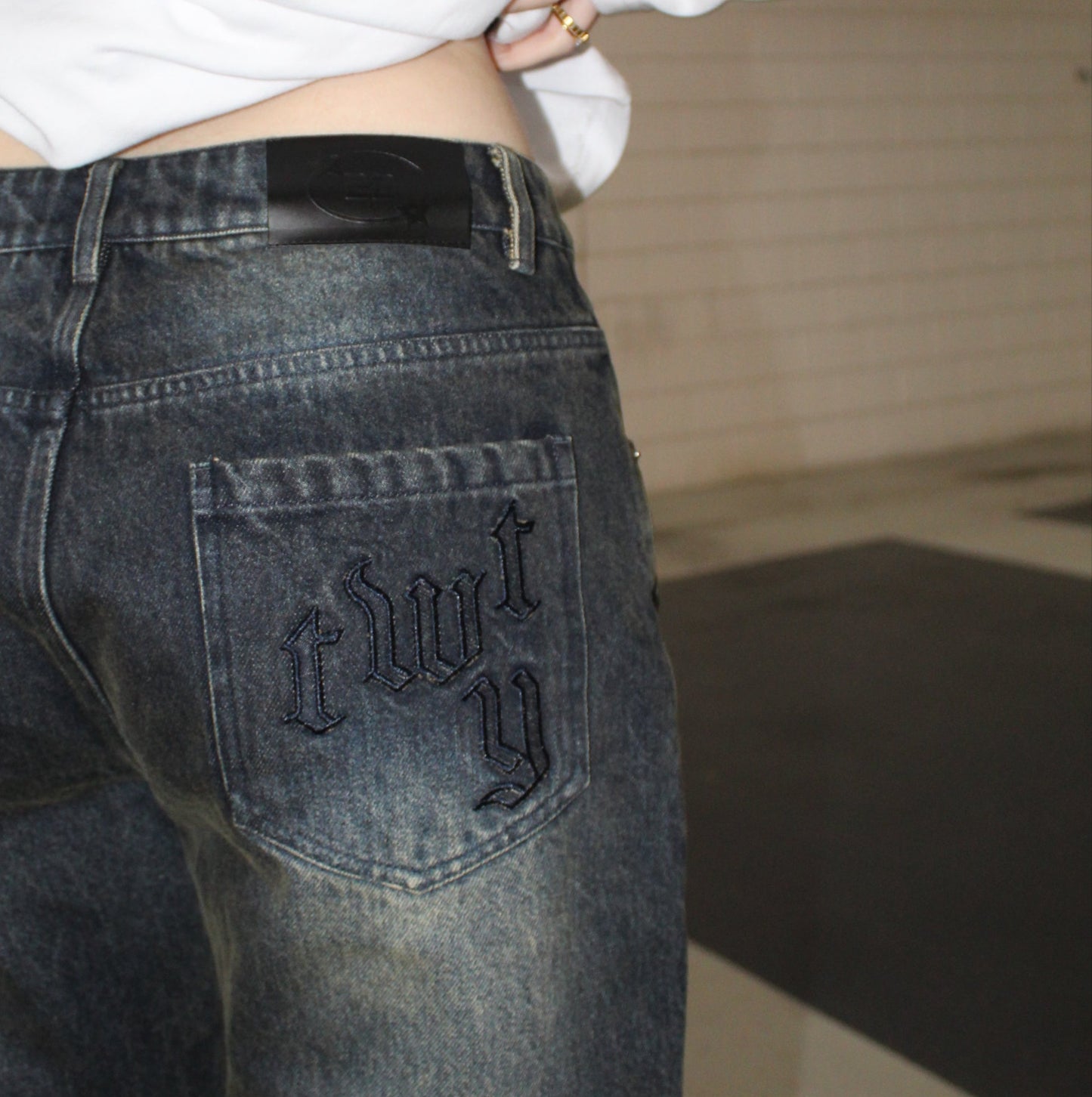 YOUNG Jeans
