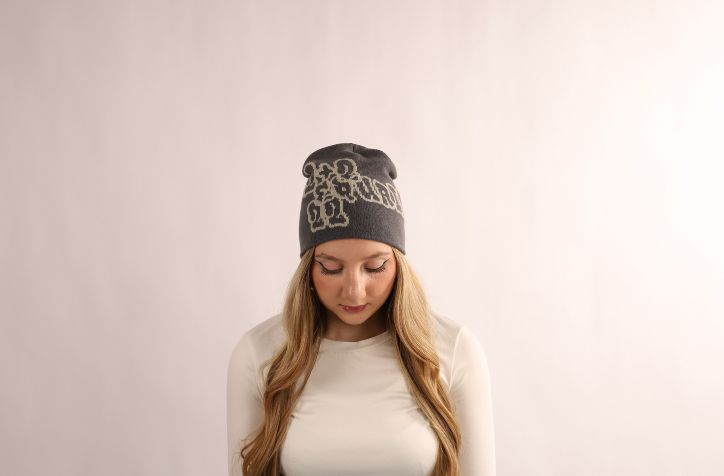 Dollar black beanie